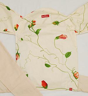 Первые бутоны, бежевые