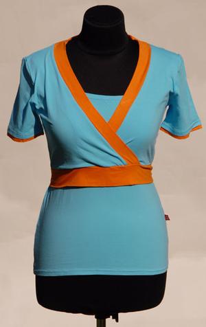 Голубая с оранжевым