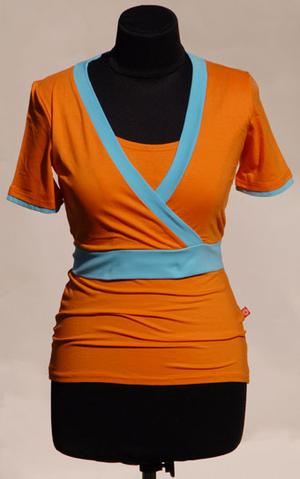 Оранжевая с голубым