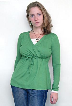 Зеленое яблоко