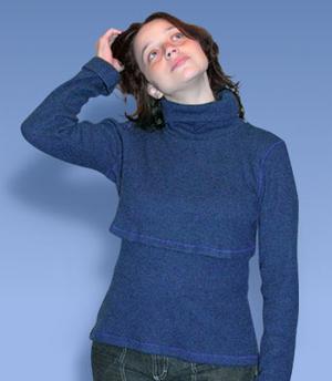 Темно-синий гольф