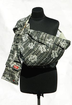 Цветы на хаки