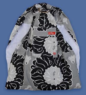 Черно-белые цветы