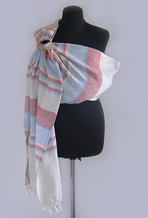 Индия, красно-голубой