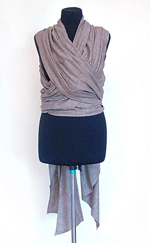 Коричневый в елочку