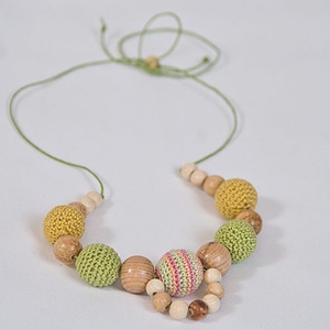 Зеленая стрекоза